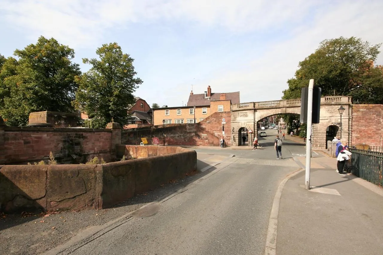 Deva Leisure Apartment Chester